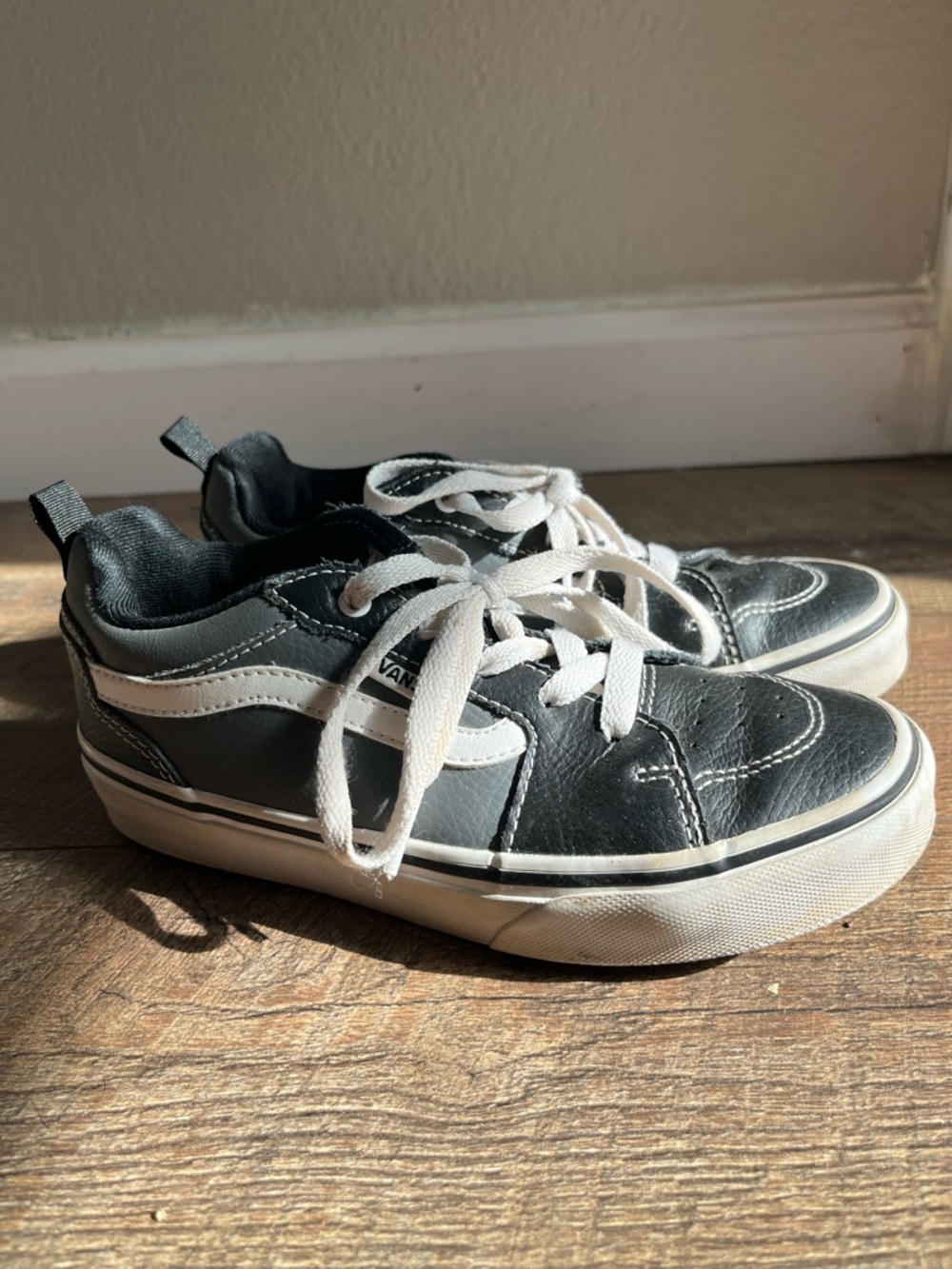 Vans Filmore Boys' Leather Shoes boys size 2 - Picture 8 of 14